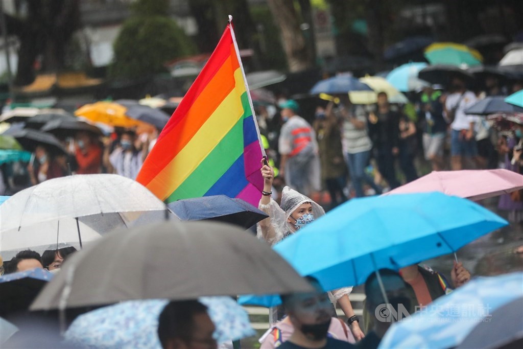 【新聞】「健康台灣」漏接女同志　醫籲加強癌篩認知(標題圖檔)